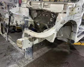 Лонжерон Toyota