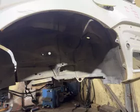 Крыло заднее Toyota