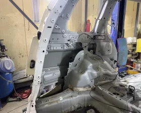 Крыло заднее Toyota