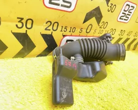 Патрубок воздушного фильтра TOYOTA