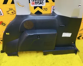 Обшивка багажника Toyota