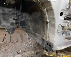 Лонжерон Toyota