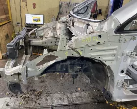 Лонжерон Toyota