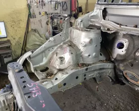 Лонжерон Toyota