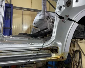 Порог кузова Toyota
