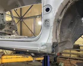 Порог кузова Toyota