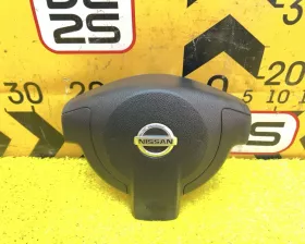 Подушка безопасности водителя Nissan