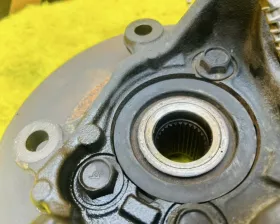 Ступица Nissan