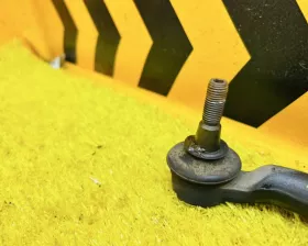 Рулевая рейка Nissan