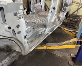 Порог кузова Nissan