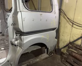 Крыло заднее NISSAN