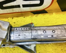 Поддомкратник/ домкрат Toyota