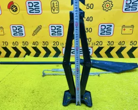 Поддомкратник/ домкрат Toyota