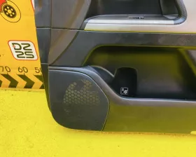Обшивка дверей TOYOTA
