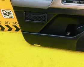 Обшивка дверей TOYOTA