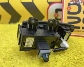 Кнопка ручника HONDA