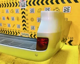 Бампер Toyota