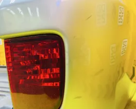 Бампер Toyota