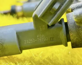 Инжектор Toyota