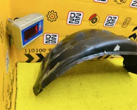 Подкрылок TOYOTA