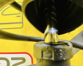 СТОЙКА ПАРА ЛЕВАЯ И ПРАВАЯ Toyota