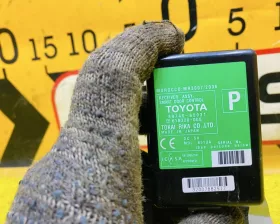 Блок управления дверьми Toyota