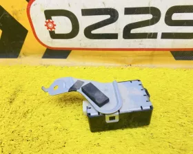 Блок управления дверьми Toyota