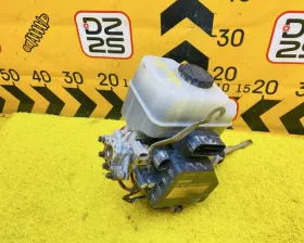 Главный тормозной цилиндр Toyota