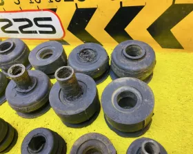 Подушка кузова TOYOTA