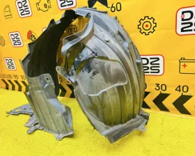 Подкрылок Nissan