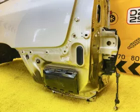Крыло заднее TOYOTA