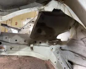 Лонжерон NISSAN