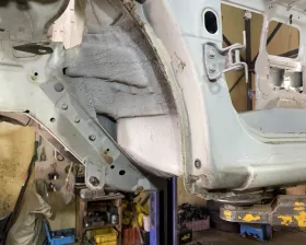 Порог кузова Nissan