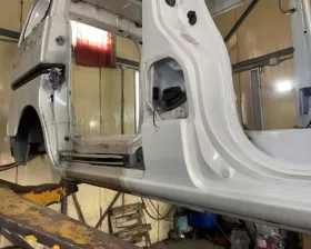 Порог кузова Nissan