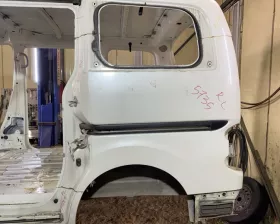 Крыло заднее NISSAN
