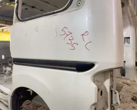 Крыло заднее NISSAN