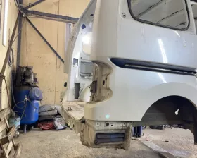 Крыло заднее NISSAN