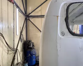 Крыло заднее NISSAN