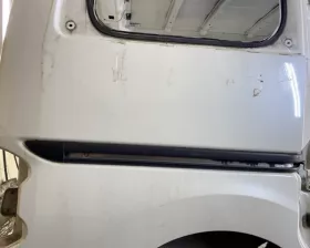 Крыло заднее NISSAN