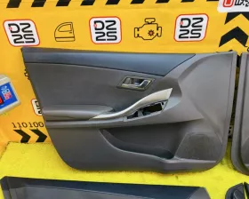 Обшивка дверей Toyota