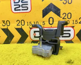Подушка двигателя Toyota
