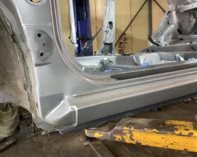 Порог кузова Toyota