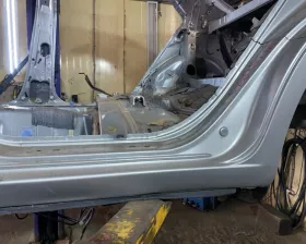 Порог кузова Toyota
