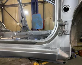 Порог кузова Toyota