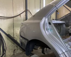 Крыло заднее Toyota