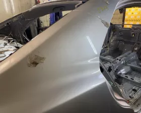 Крыло заднее Toyota