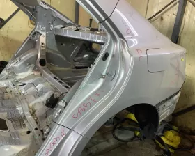 Крыло заднее Toyota