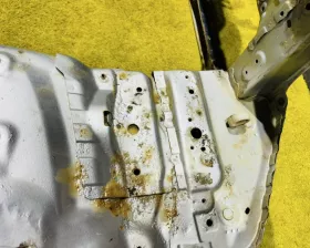 Лонжерон Toyota