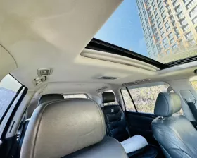 Обшивка потолка Toyota