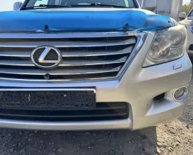 Бампер Toyota